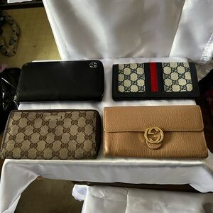 Lot of 4 Gucci Women's Wallet Set - Black, Beige, Tan, Red